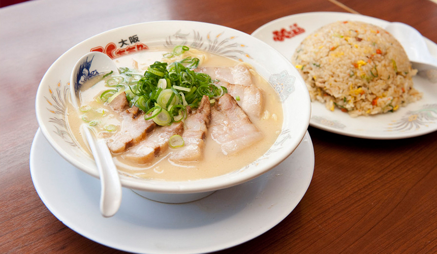 ラーメン店のキッチンスタッフ 0