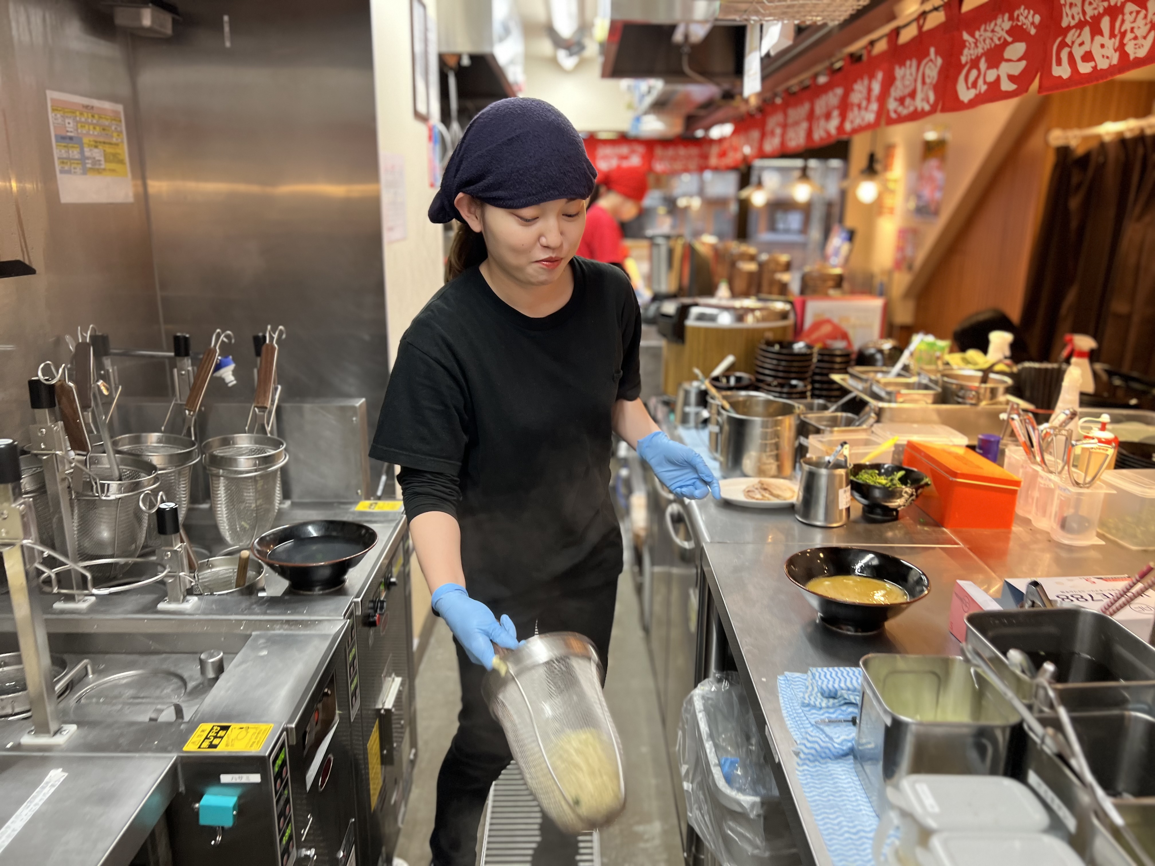 ラーメン店のキッチン・ホールスタッフ 0