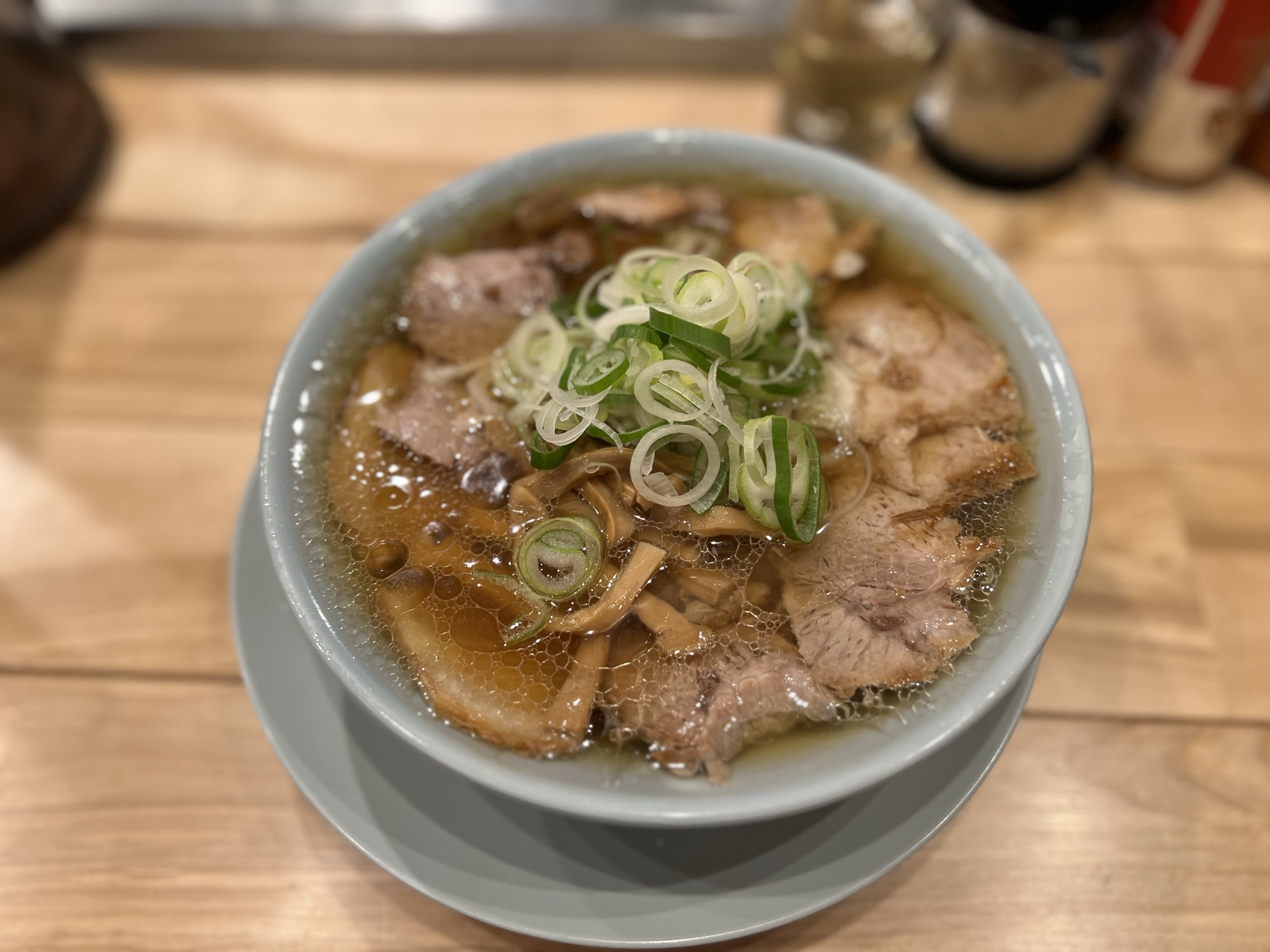 ラーメン店のキッチン・ホールスタッフ 0