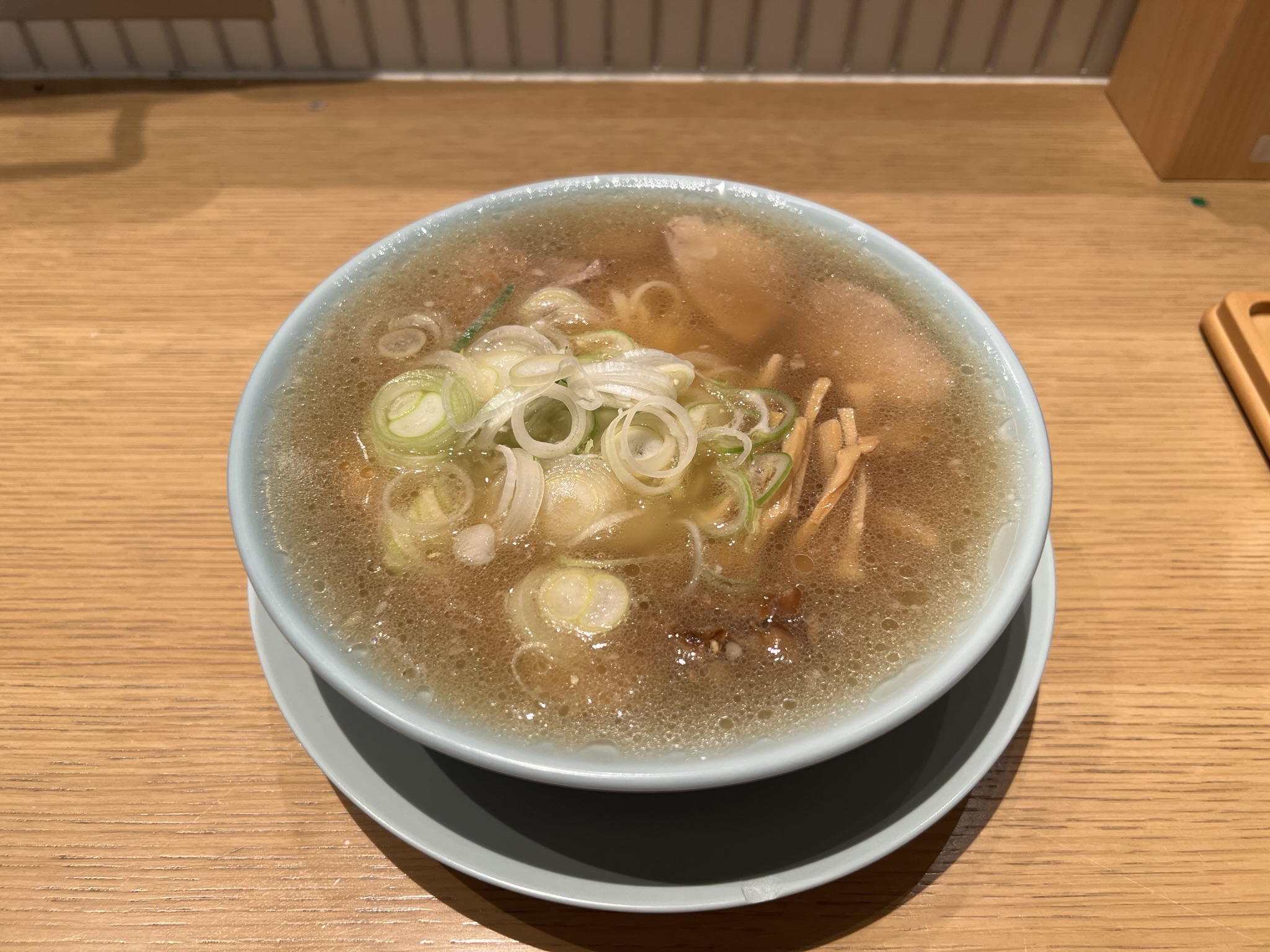 ラーメン店のホール・キッチン・店舗管理スタッフ 0