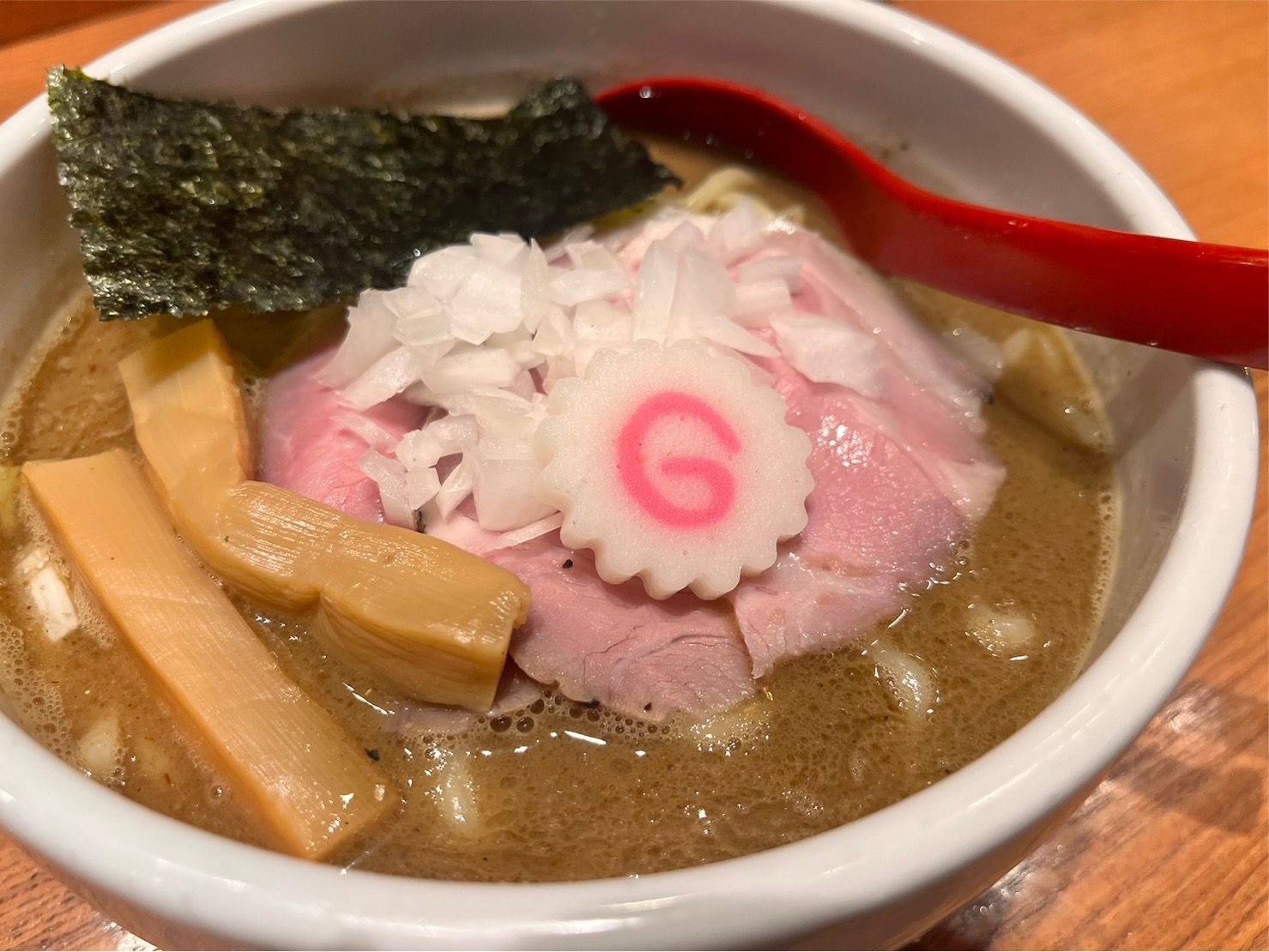 煮干しラーメン店の店長候補/正社員スタッフ 0