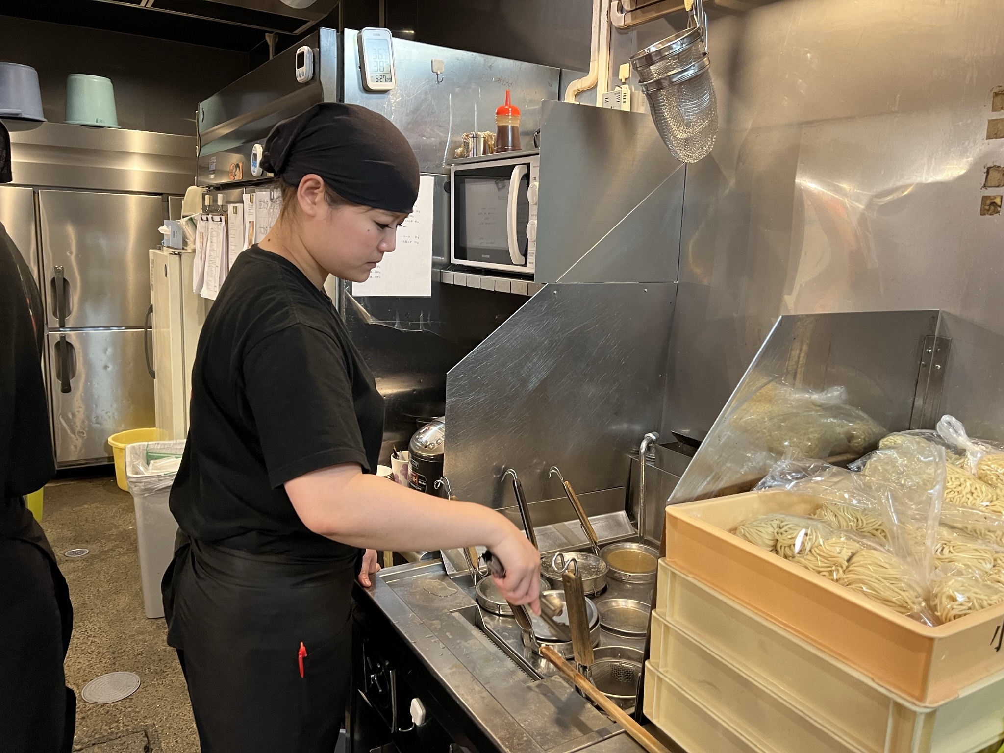 ラーメン店のホール・キッチンスタッフ 0