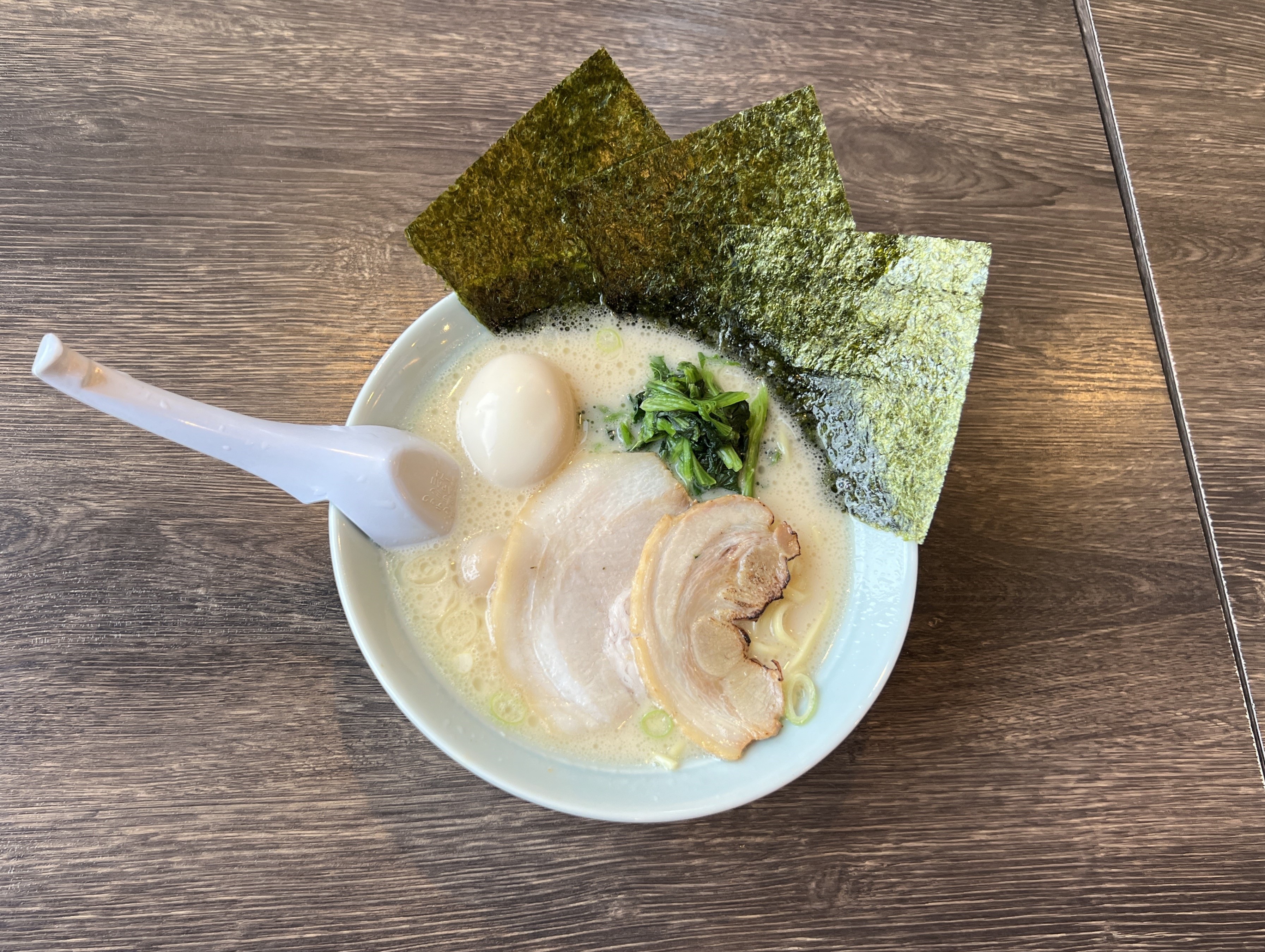 家系ラーメン店のホール・キッチンスタッフ/正社員スタッフ 0