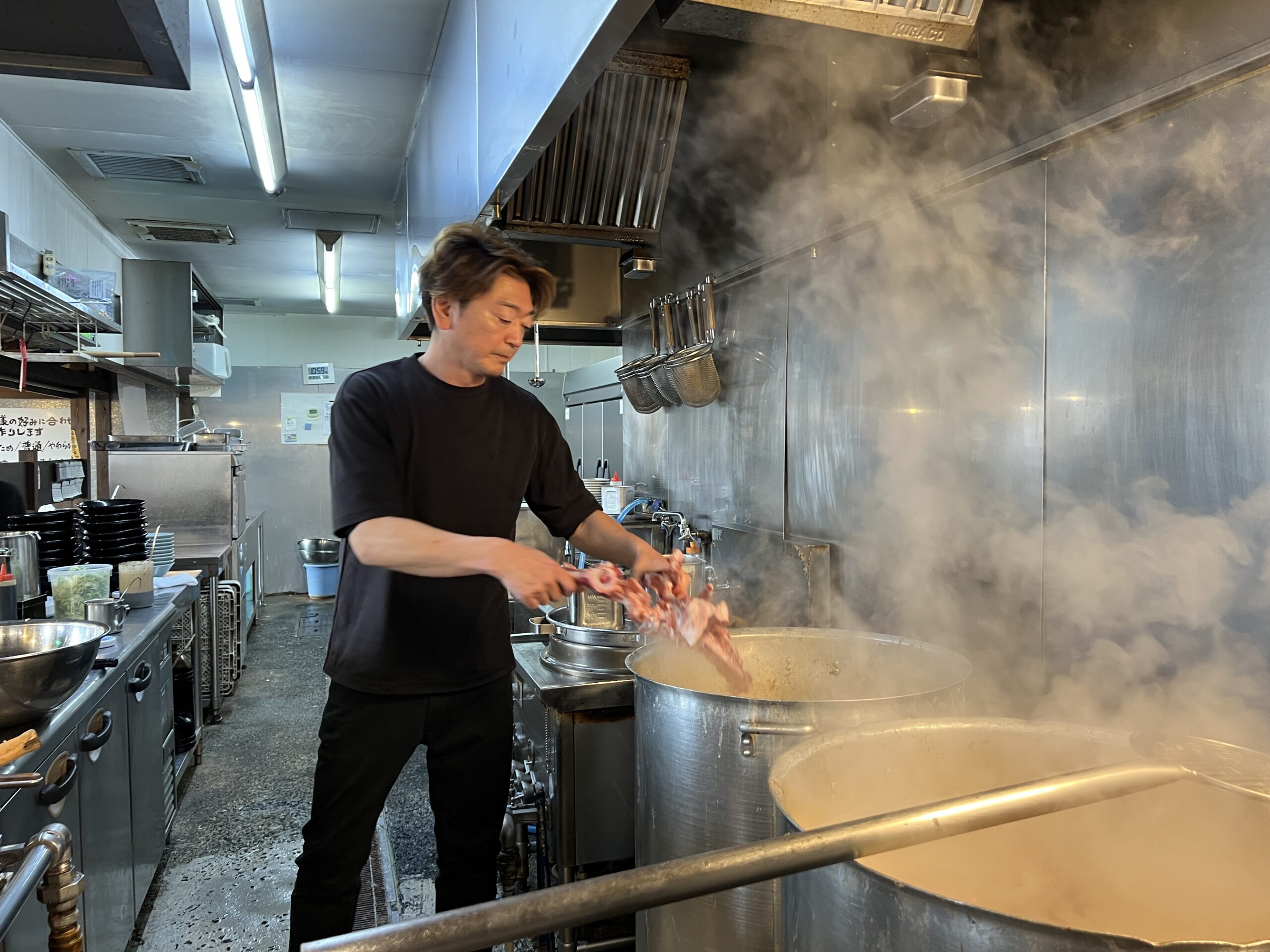 家系ラーメン店のラーメンスープ職人/正社員 0