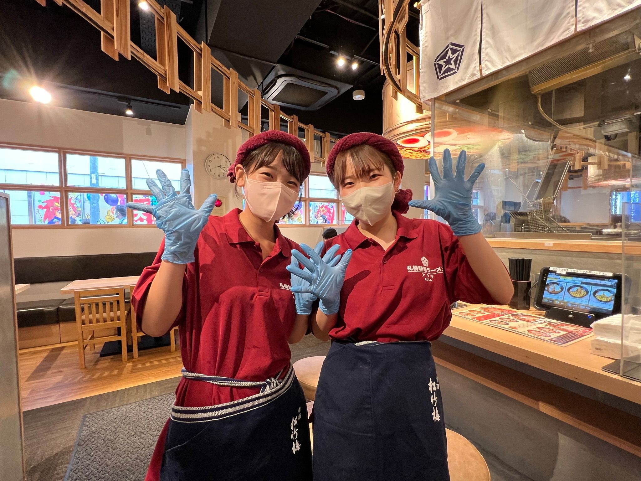 札幌味噌ラーメン店のホール・キッチンスタッフ/正社員スタッフ 1